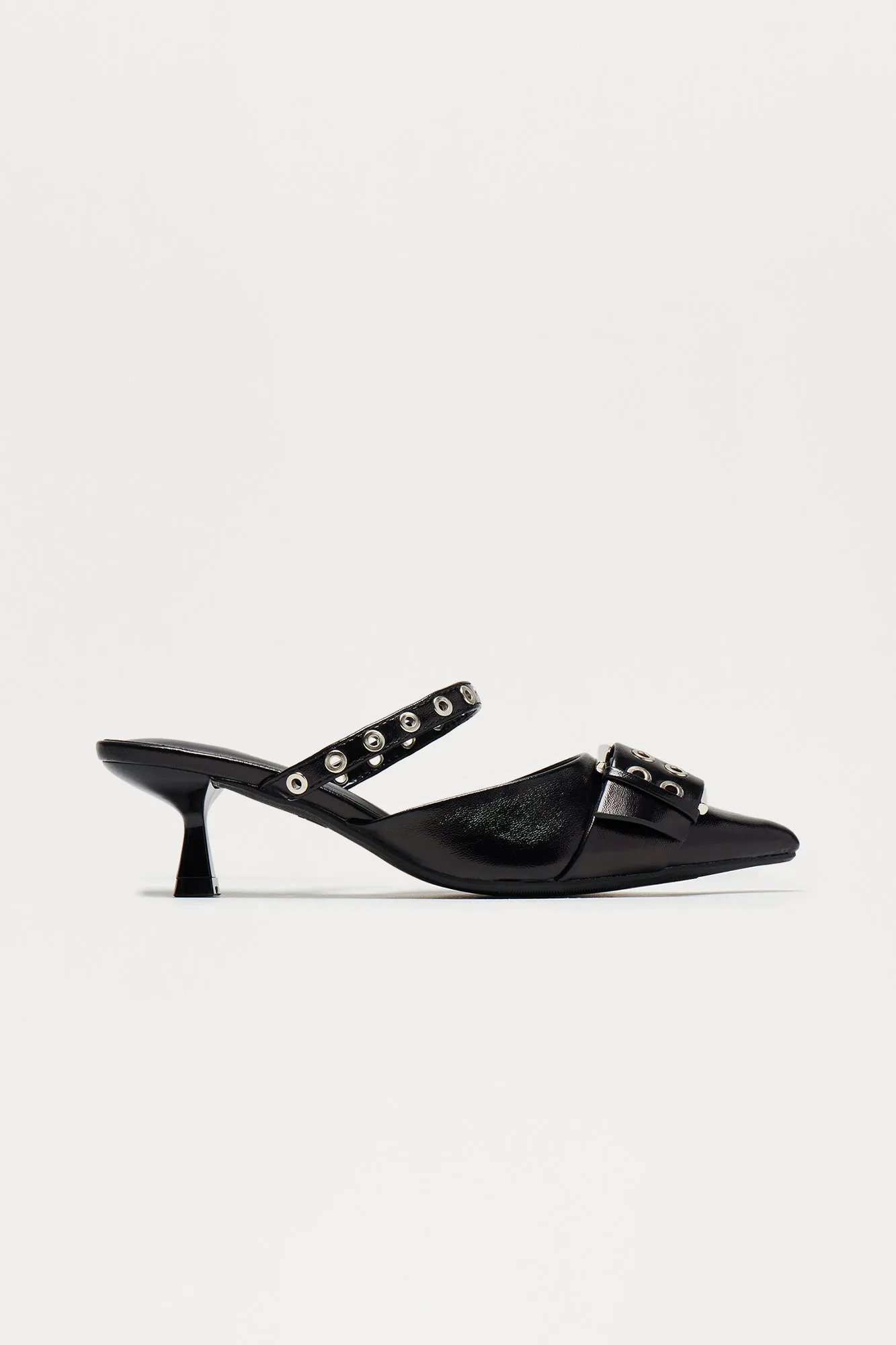 Bale Hardware Kitten Heel Pumps - Black
