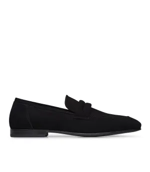 Cross-straped black suede loafer with
