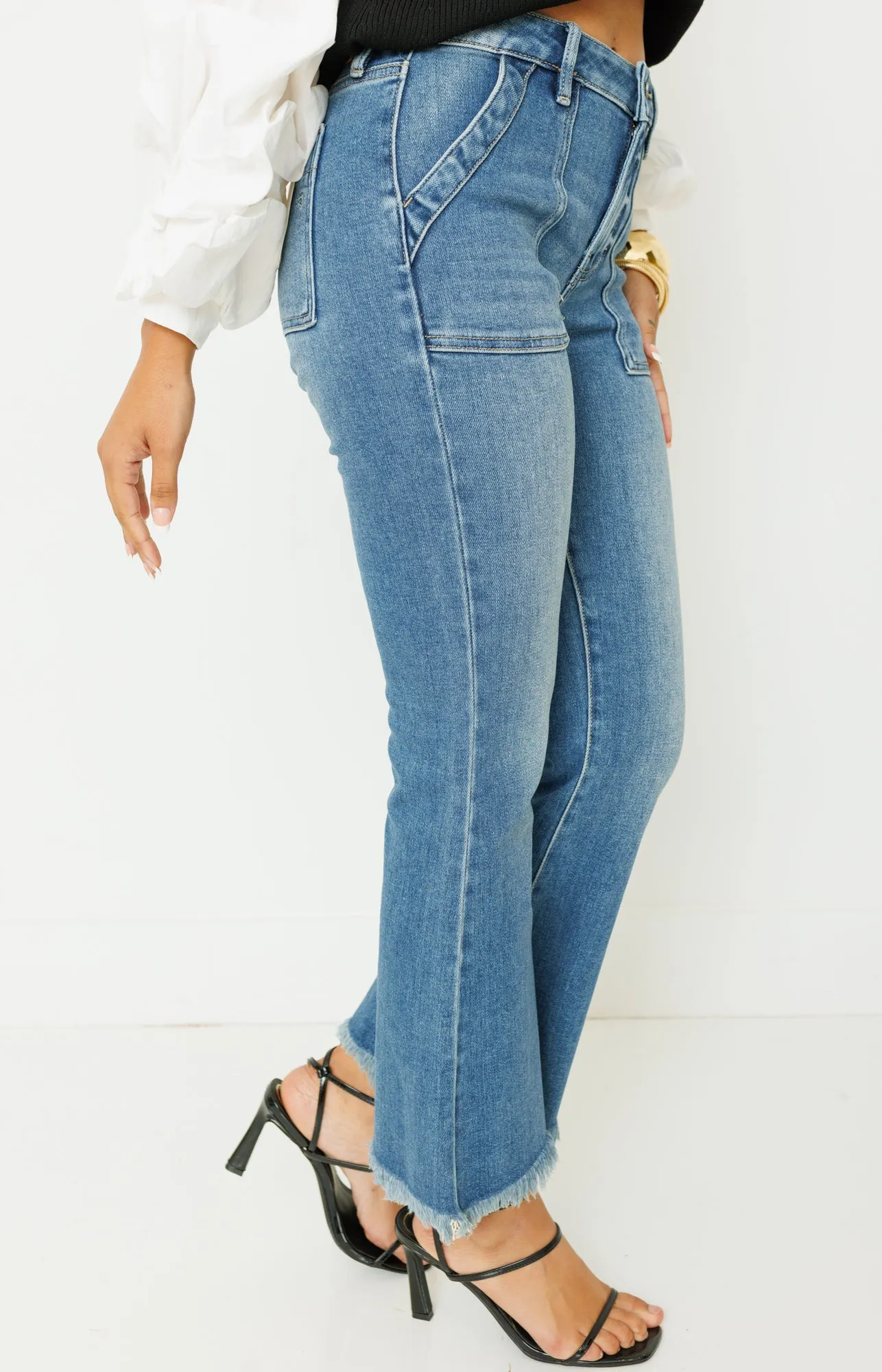 HIDDEN: Happi Cargo Cropped Flare Jeans, MEDIUM DARK