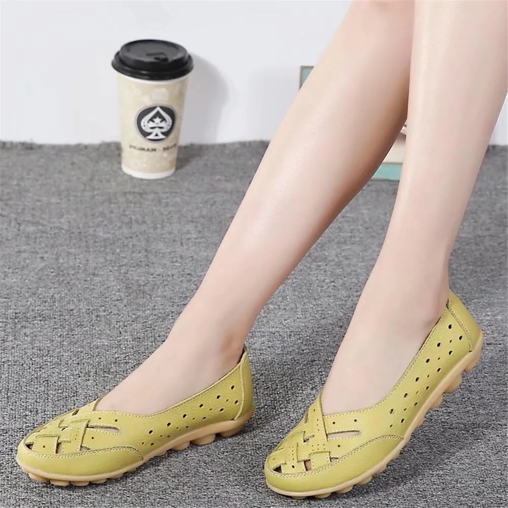 Womens Orthopedic Loafers Fashion Hollow Out Sandals Breathable Leather Comfortable Hollow Soft Flats Sandals Summer Casual Slip-On Shoes Comfortable Closed Toe Low Heel Flat Shoes